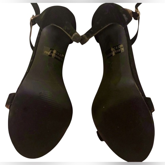 Glaze Elegant Black Ankle Strap Heels - Picture 4 of 4